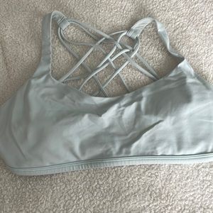 Lululemon free to be wild bra in light blue size 10